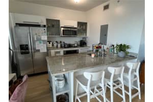 185 SW 7th St 12th floor, Miami, FL 33130, Sold 02/01/22