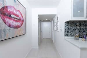 20100 W Country Club Dr, Aventura, FL 33180, Sold 04/12/22