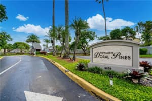 5552 NW 101st Ct, Doral, FL 33178, Sold 04/04/22