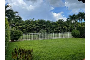 5270 NW 106th Ct, Doral, FL 33178, Sold 05/09/22