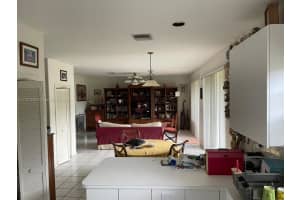 5270 NW 106th Ct, Doral, FL 33178, Sold 05/09/22