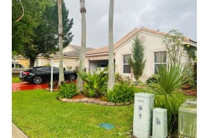 16611 SW 75th St, Miami, FL 33193, Sold 03/21/22