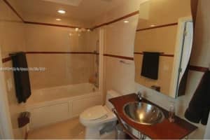 110 Washington Ave, Miami Beach, FL 33139, Sold 02/22/22