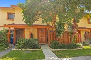4070 Sierra Terrace, Sunrise, FL 33351, Sold 02/09/22