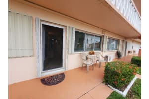 1000 SW 10th Terrace #11p, Hallandale Beach, FL 33009, Sold 03/29/22