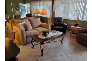 1000 SW 10th Terrace #11p, Hallandale Beach, FL 33009, Sold 03/29/22