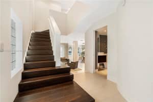 20715 NE 30th Pl, Aventura, FL 33180, Sold 01/07/22
