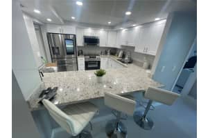 16570 NE 26th Ave #2e, North Miami Beach, FL 33160, Sold 12/30/21