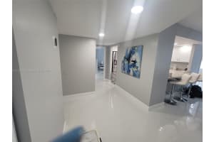 16570 NE 26th Ave #2e, North Miami Beach, FL 33160, Sold 12/30/21