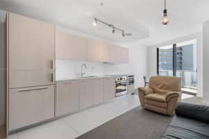501 NE 31st St, Miami, FL 33137, Sold 04/15/22