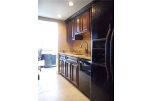17620 Atlantic Blvd, Sunny Isles Beach, FL 33160, Sold 12/29/21