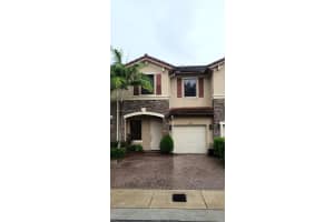 4261 SW 164th Ct, Miami, FL 33185, Sold 12/21/21
