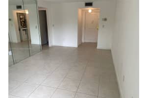 250 180th Dr, Sunny Isles Beach, FL 33160, Sold 02/18/22