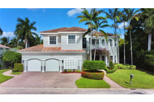1031 Harbor Ct, Hollywood, FL 33019, Sold 04/05/22