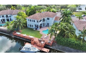 1031 Harbor Ct, Hollywood, FL 33019, Sold 04/05/22