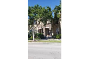 16743 SW 96th St, Miami, FL 33196, Sold 06/02/22