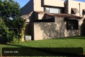 1201 NW 123rd Ave, Pembroke Pines, FL 33025, Sold 03/18/22