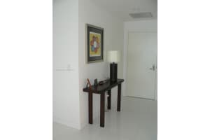 7901 Hispanola Ave, North Bay Village, FL 33141, Sold 03/21/22