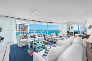 Add Building Entrance, 2127 Brickell Ave, Miami, FL 33129, Sold 02/22/22