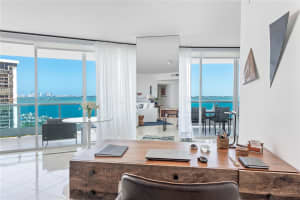 Add Building Entrance, 2127 Brickell Ave, Miami, FL 33129, Sold 02/22/22