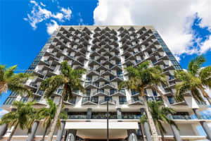 5300 NW 85th Ave, Doral, FL 33166, Sold 04/28/22
