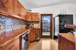 14 Mangrove Ln, Key Largo, FL 33037, Sold 01/31/22