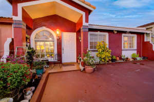 7665 NW 181st Terrace, Hialeah, FL 33015, Sold 01/06/22