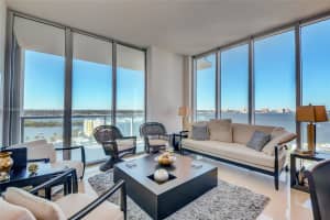 7930 East Dr, North Bay Village, FL 33141, Sold 01/14/22