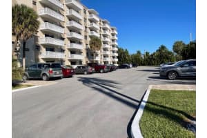 1831 NE 38th St, Fort Lauderdale, FL 33308, Sold 01/20/22