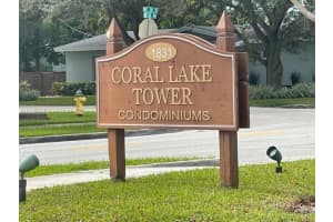 1831 NE 38th St, Fort Lauderdale, FL 33308, Sold 01/20/22