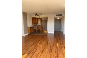 1831 NE 38th St, Fort Lauderdale, FL 33308, Sold 01/20/22
