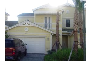 102 Shelley Ln, Fort Pierce, FL 34949, Sold 03/23/22