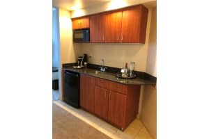 18001 Collins Ave, Sunny Isles Beach, FL 33160, Sold 01/21/22