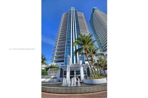 3535 S Ocean Dr, Hollywood, FL 33019, Sold 04/04/22