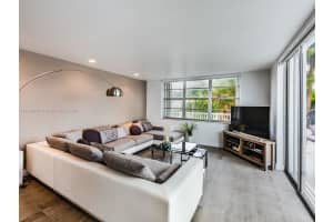 2851 NE 183rd St #217e, Aventura, FL 33160, Sold 01/18/22
