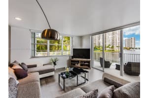 2851 NE 183rd St #217e, Aventura, FL 33160, Sold 01/18/22