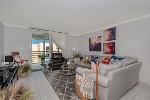 325 SE 11th Terrace, Dania Beach, FL 33004, Sold 12/17/21