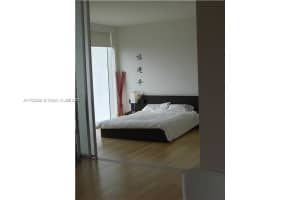 1040 Biscayne Blvd, Miami, FL 33132, Sold 02/10/22