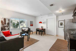 1300 Pennsylvania Ave, Miami Beach, FL 33139, Sold 01/26/22