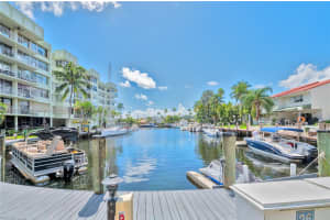 16565 NE 26th Ave #2aw, Aventura, FL 33160, Sold 01/13/22