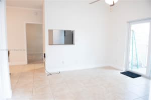 720 Cypress Ln L9, Pompano Beach, FL 33064, Sold 01/21/22