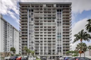 3031 N Ocean Blvd, Fort Lauderdale, FL 33308, Sold 01/12/22