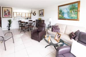 14830 Naranja Lakes Blvd, Homestead, FL 33032, Sold 01/14/22