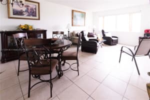 14830 Naranja Lakes Blvd, Homestead, FL 33032, Sold 01/14/22