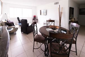 14830 Naranja Lakes Blvd, Homestead, FL 33032, Sold 01/14/22