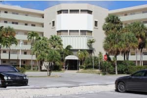 4000 NE 170th St APT 105, North Miami Beach, FL 33160, Sold 06/12/24