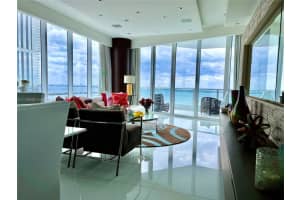 2020 N Bayshore Dr APT 3601, Miami, FL 33137, Sold 04/18/22