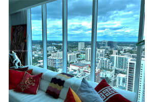 2020 N Bayshore Dr APT 3601, Miami, FL 33137, Sold 04/18/22
