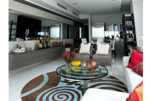 2020 N Bayshore Dr APT 3601, Miami, FL 33137, Sold 04/18/22