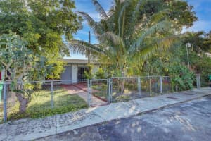 21458 NW 40th Cir Ct, Miami Gardens, FL 33055, Sold 03/09/22